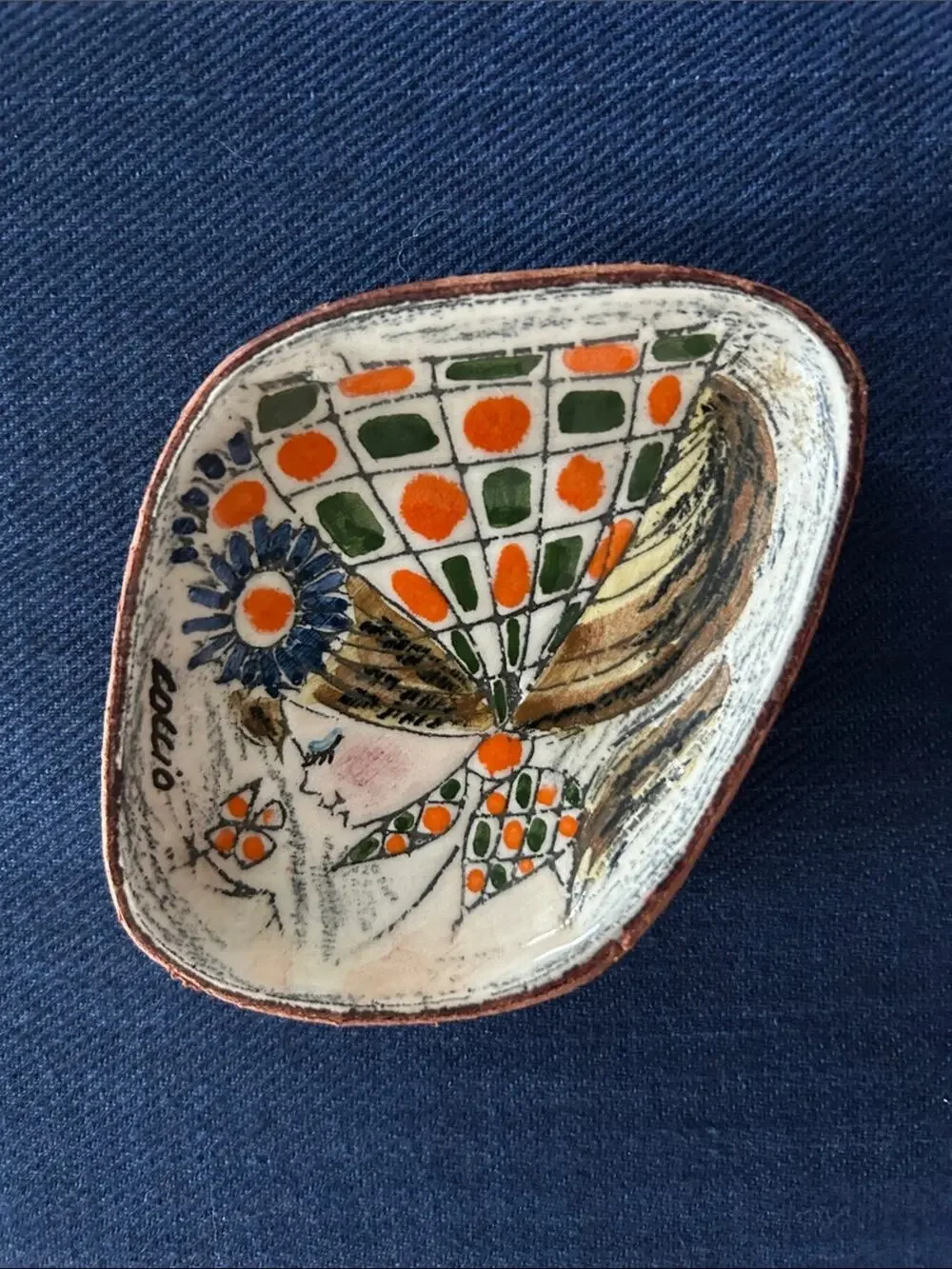 Vintage Italian Coccio Ceramic Trinket Dish, Shows Stylish Girl in Scarf, Signed